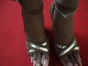 Длинные ногти на ногах в порно